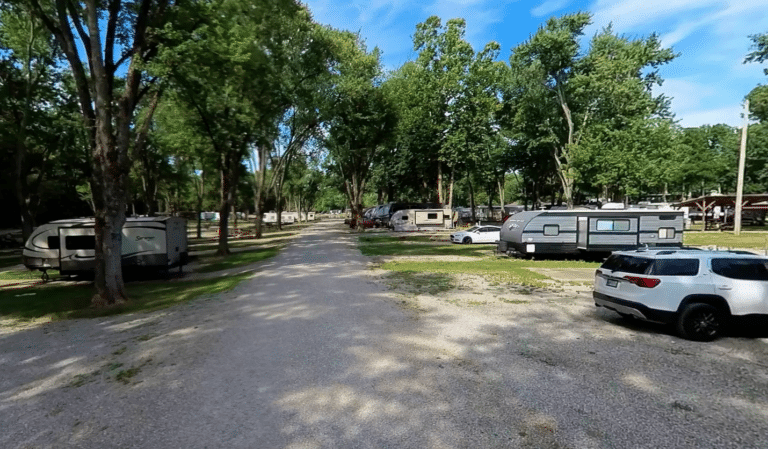 Full Hookup RV Sites